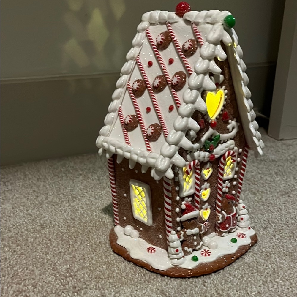 Festive Gingerbread House Decoration - Brown and White - Picture 2 of 7